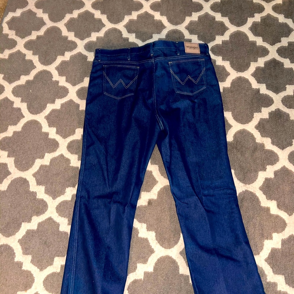 Wrangler 46x32 jeans